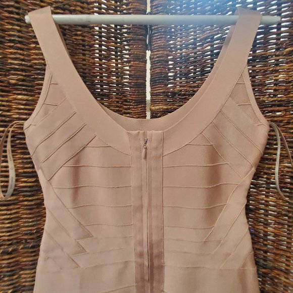 Herve Leger Large Bondage Dress - Picture 3 of 6